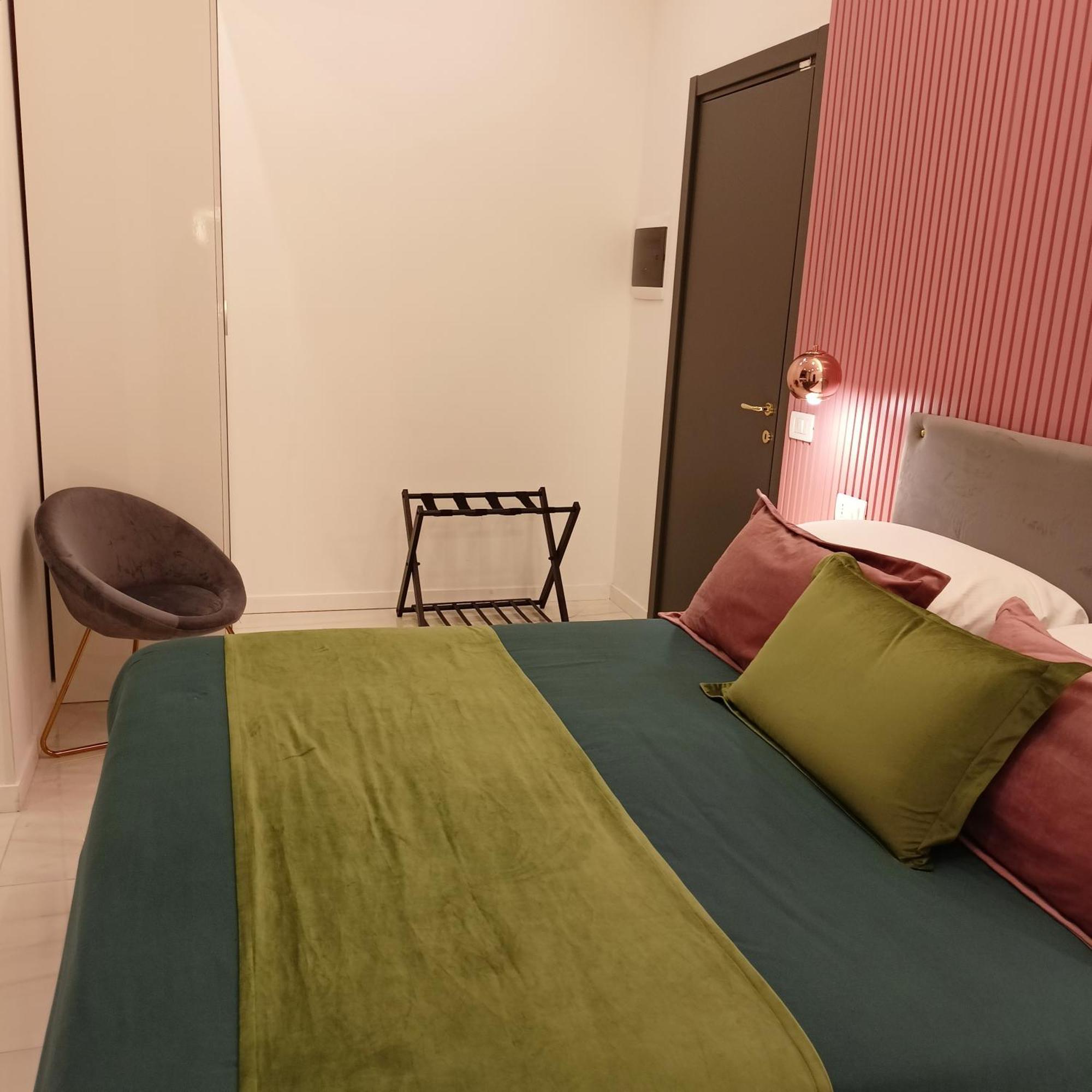 La Lepre Bovio Hotel เนเปิลส์ ภายนอก รูปภาพ