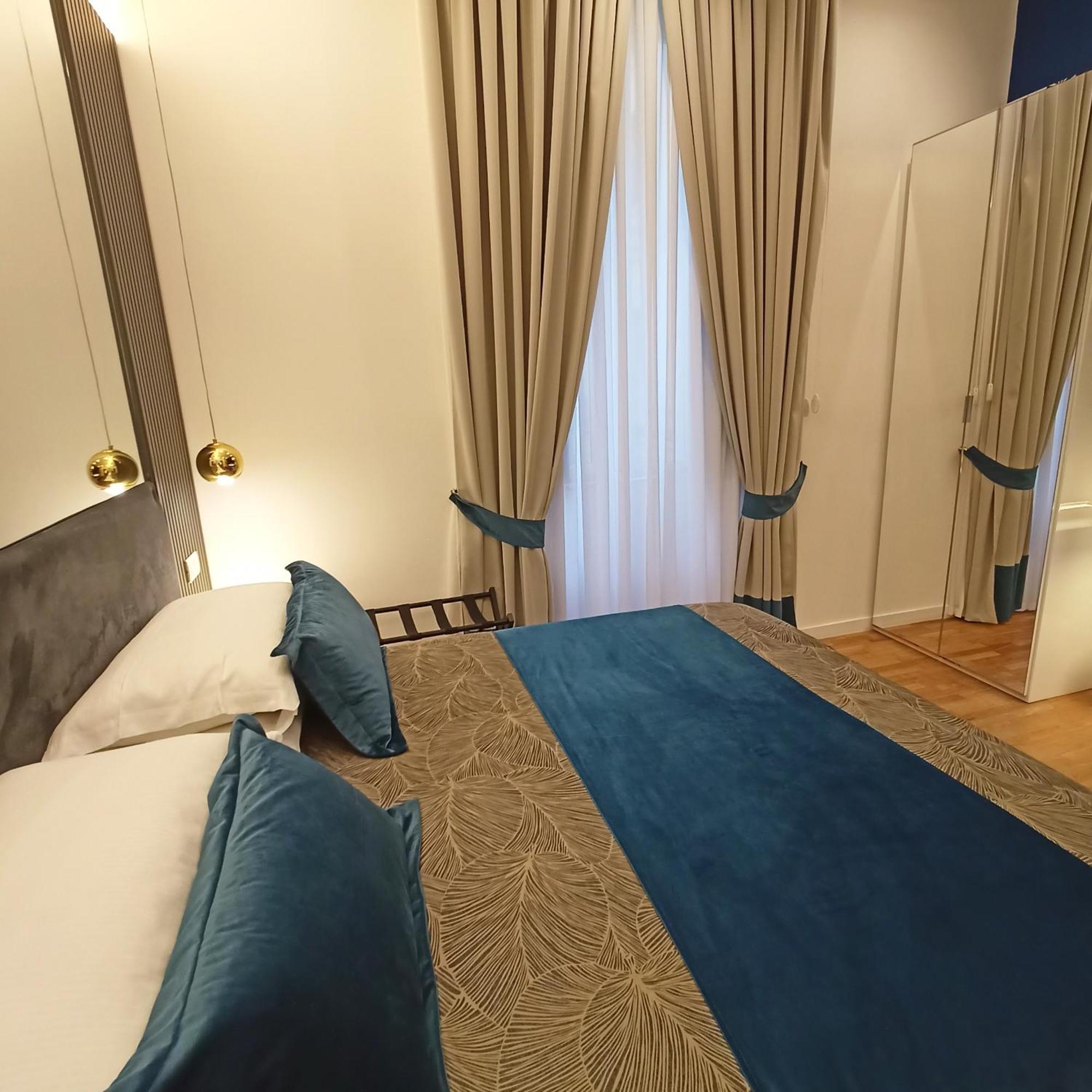 La Lepre Bovio Hotel เนเปิลส์ ภายนอก รูปภาพ